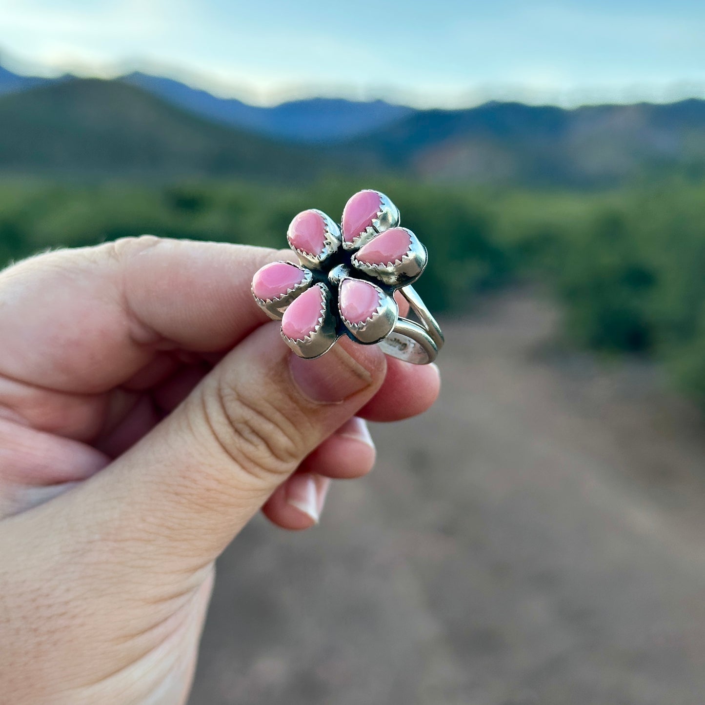 177. Pink Conch Size 7 Ring