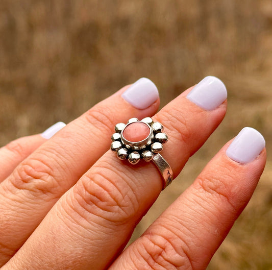 Flower Ring - Pre-Order.